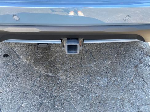 Used 2024 Ford Escape ST-Line Elite w/ Premium Technology Package image 4