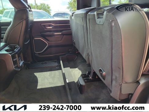 Used 2020 RAM 1500 Laramie AWD/4WD image 13
