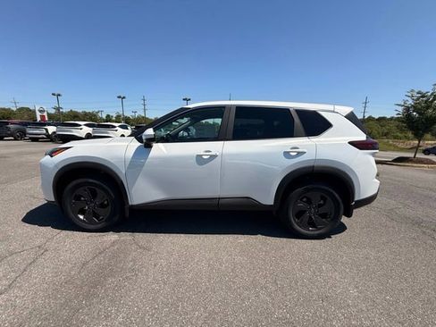 New 2026 Nissan Rogue SV AWD/4WD image 8