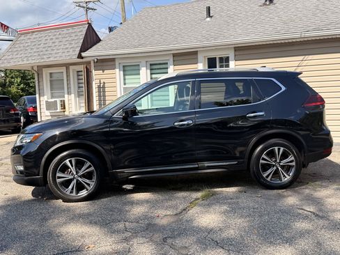 Used 2017 Nissan Rogue SL w/ SL Premium Package AWD/4WD image 3