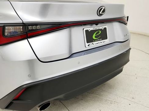 Used 2023 Lexus IS 300 w/ Premium Package RWD image 26