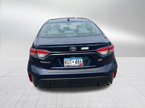 Used 2023 Toyota Corolla SE w/ SE Premium Package FWD image 4