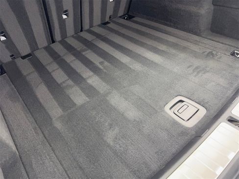 Used 2021 BMW X6 M50i w/ Executive Package image 84