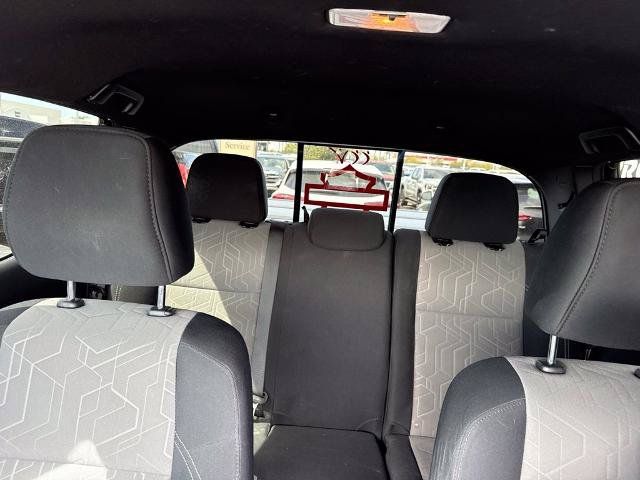 Used 2023 Toyota Tacoma TRD Off-Road AWD/4WD image 11