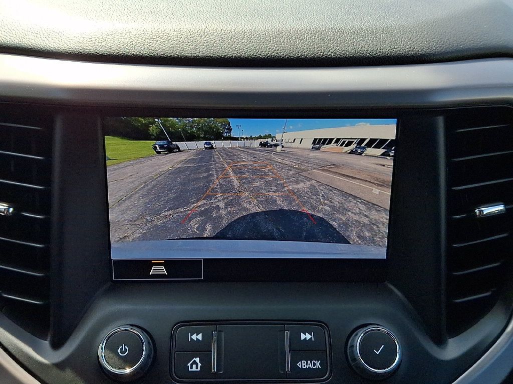 Used 2023 GMC Acadia AT4 AWD/4WD image 19