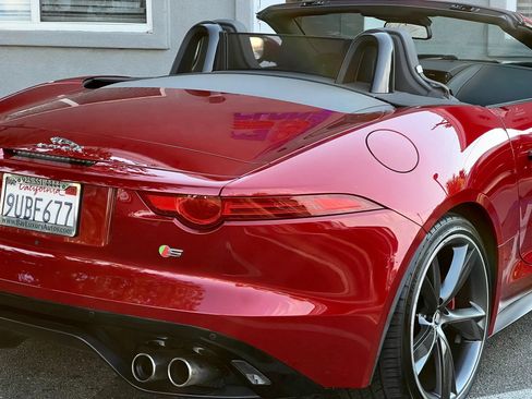 Used 2014 Jaguar F-TYPE S RWD image 7