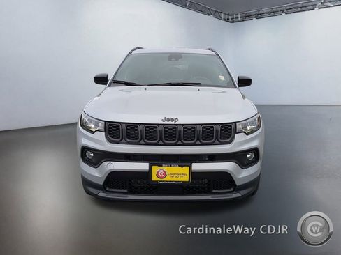 New 2026 Jeep Compass Latitude image 2