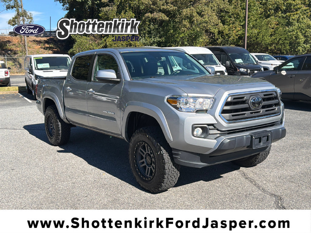 Used 2019 Toyota Tacoma SR5 AWD/4WD image 1
