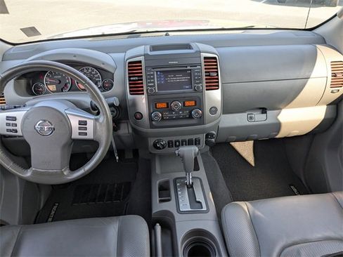 Used 2019 Nissan Frontier SL image 13