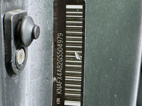 Used 2016 Kia Forte EX image 35