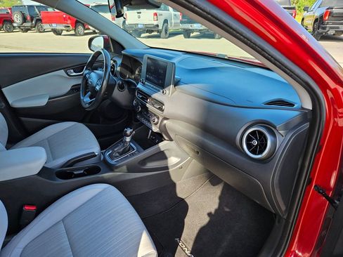 Used 2022 Hyundai Kona SEL w/ Convenience Package AWD/4WD image 31