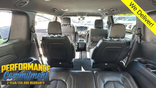 Used 2025 Chrysler Pacifica Select FWD image 23