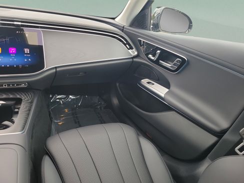 New 2026 Mercedes-Benz E 350 Sedan image 9