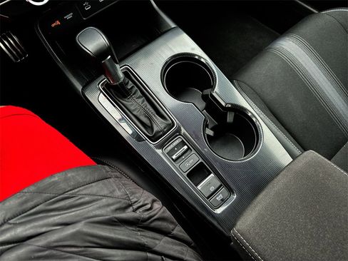 Used 2025 Honda Civic Sport image 19