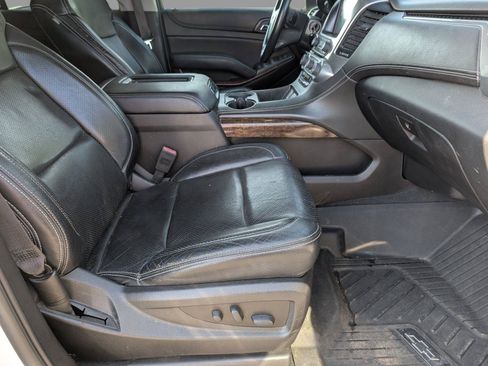 Used 2019 Chevrolet Tahoe LS w/ Enhanced Driver Alert Package RWD image 39