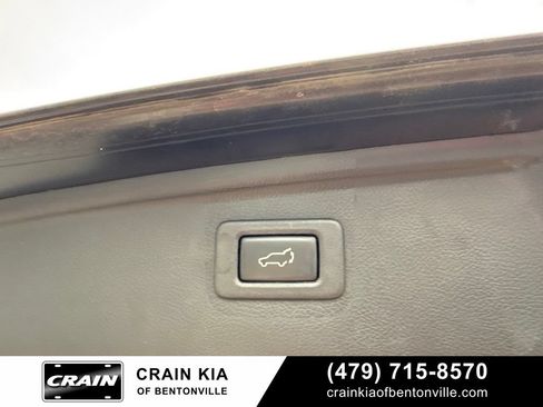 Used 2016 Subaru Outback 2.5i Limited AWD/4WD image 12