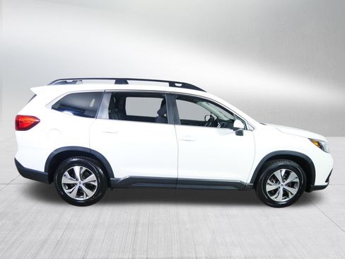 Used 2019 Subaru Ascent Premium w/ Popular Package #1 AWD/4WD image 8