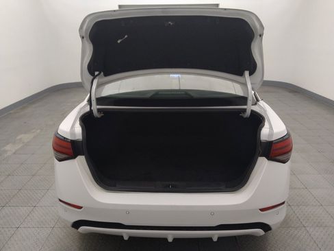 Used 2024 Nissan Sentra SV FWD image 29