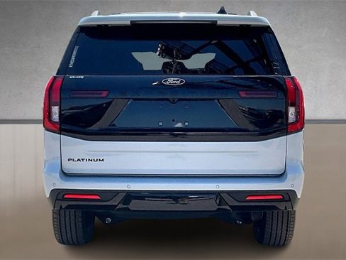 New 2025 Ford Expedition Platinum w/ Stealth Performance Package image 4