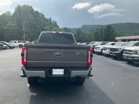 New 2026 Ford F250 Lariat AWD/4WD image 6