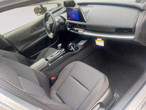 New 2026 Toyota Prius LE image 15