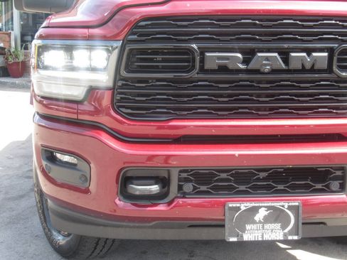 Used 2023 RAM 3500 Limited AWD/4WD image 3
