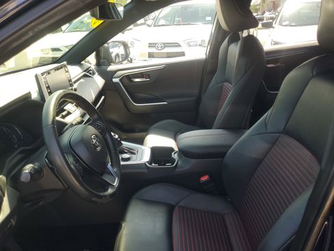 Used 2022 Toyota RAV4 XSE AWD/4WD image 16