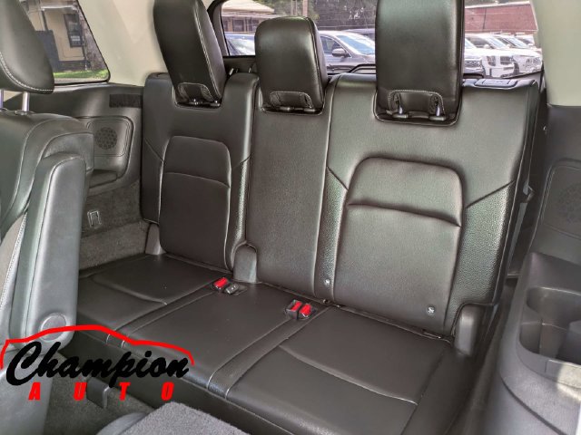 Used 2022 Nissan Pathfinder SL w/ SL Premium Package FWD image 18