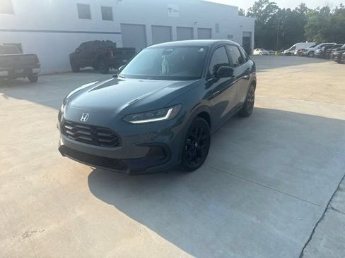 Used 2023 Honda HR-V Sport image 13