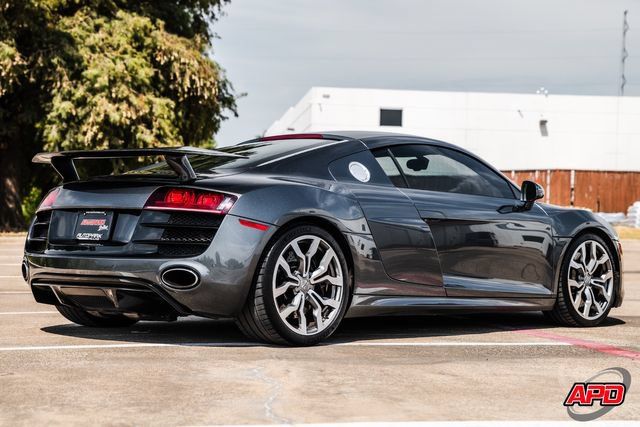 Used 2011 Audi R8 V10 AWD/4WD image 45