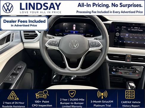 Used 2025 Volkswagen Taos SE w/ Panoramic Sunroof Package AWD/4WD image 14