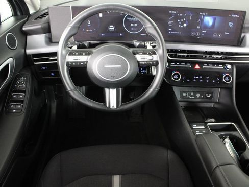 Certified 2024 Hyundai Sonata SEL w/ Convenience Package FWD image 8