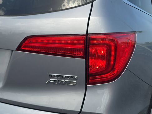 Used 2016 Honda Pilot Touring image 8