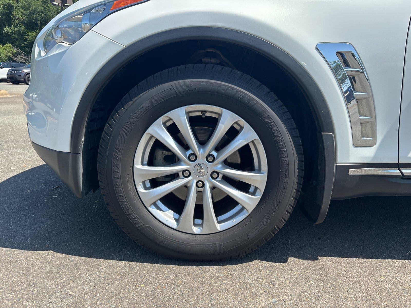 Used 2013 INFINITI FX37 AWD image 10