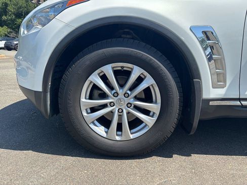 Used 2013 INFINITI FX37 AWD w/ Premium Pkg image 10