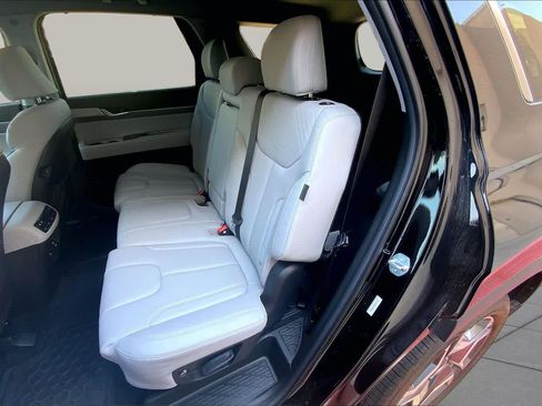 Used 2025 Hyundai Palisade SEL FWD image 20
