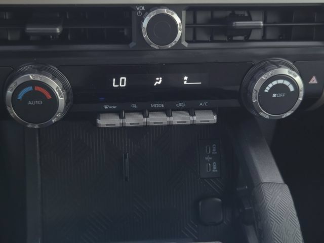 Certified 2025 Toyota Tacoma TRD Sport AWD/4WD image 17