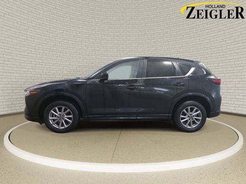 Used 2025 MAZDA CX-5 AWD 2.5 S w/ Preferred Package image 8