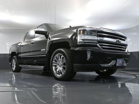 Used 2018 Chevrolet Silverado 1500 High Country AWD/4WD image 56