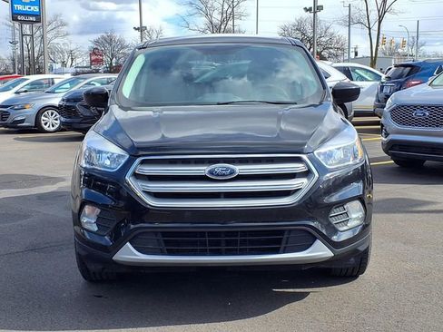 Used 2019 Ford Escape SE image 23