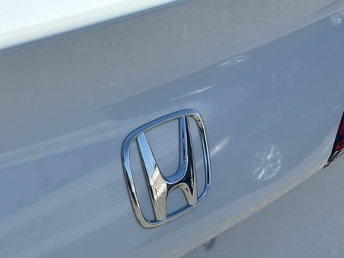 Used 2024 Honda Civic Touring image 9