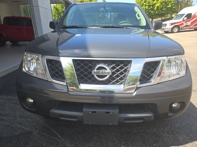 Used 2013 Nissan Frontier SV w/ SV Value Truck Pkg RWD image 8