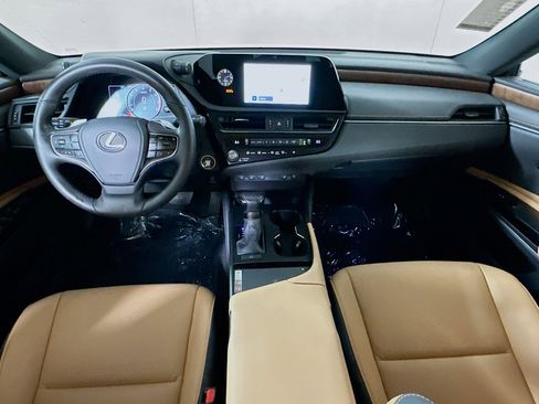 Used 2024 Lexus ES 350 w/ Premium Package image 27