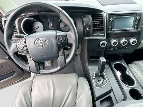 Used 2019 Toyota Sequoia Limited w/ Safety & Convenience Package RWD image 12