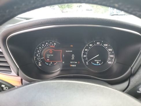 Used 2019 Lincoln MKC Reserve w/ MKC Climate Package AWD/4WD image 24