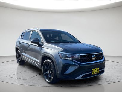 Used 2022 Volkswagen Taos SE