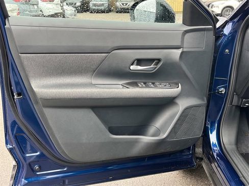 New 2026 Nissan Kicks SV image 19