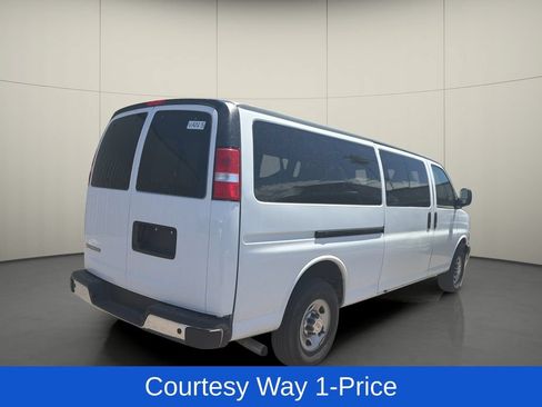 Used 2024 Chevrolet Express 3500 LT w/ LT Preferred Equipment Group RWD image 9