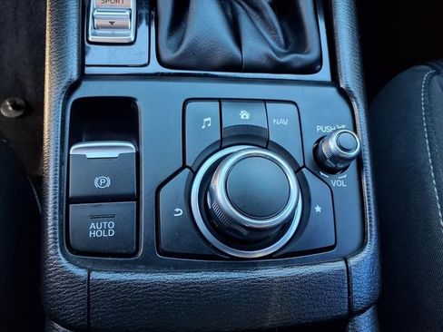 Used 2020 MAZDA CX-3 Sport image 3