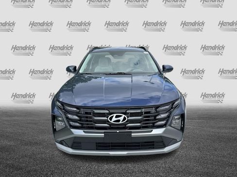 Used 2025 Hyundai Tucson SEL FWD image 3
